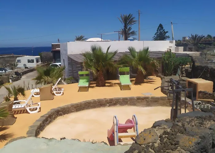 Scialu & Riscialu * Pantelleria