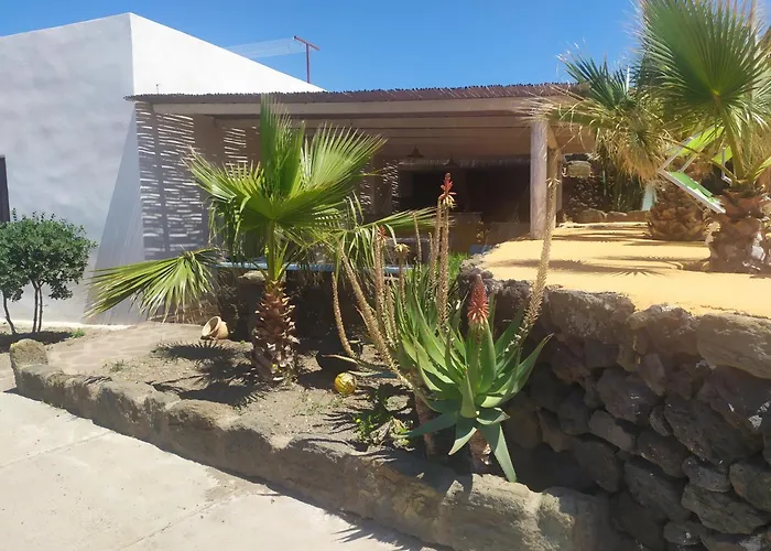 Scialu & Riscialu * Pantelleria